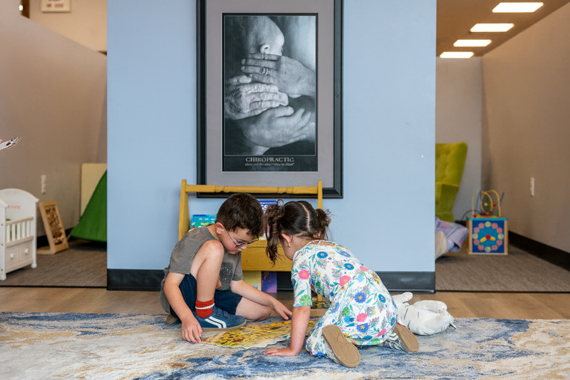 Chiropractor for children in Colorado Springs- WoW Family Chiropractic